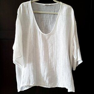 CETWALK STUDIO Top. Size M/L